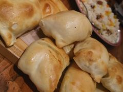 烤包子-SEEUNARI西域娜依新疆菜(环宇广场店)