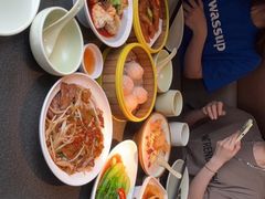 -蝴蝶里·粤菜·点心(滨江龙湖店)