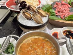 -红鼎豆捞·非遗鲍皇汤火锅(宝丰路店)