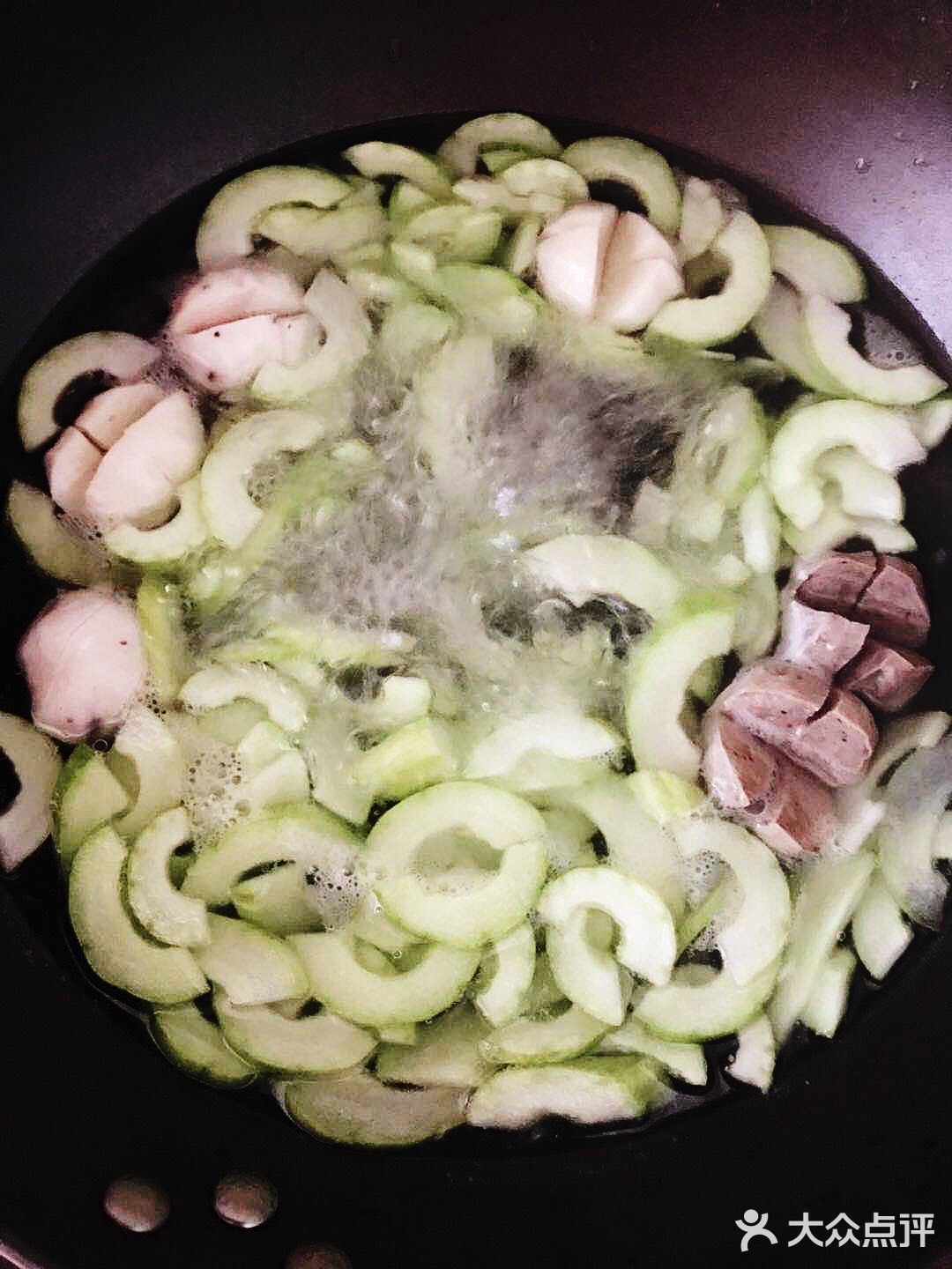 超级简单的白瓜杂丸汤，吃货必备