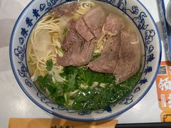 牛骨清汤兰州牛肉面-陳香貴·蘭州牛肉面(松江亚繁亚乐城店)
