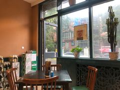 靠窗位-新疆哈利德餐厅(紫薇都市店)