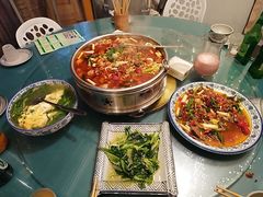 -牟记江湖重庆地标特色菜鱼蛋海鲜无刺鲫鱼(巴南区黑金冠十多年好店)