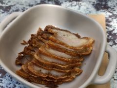 脆皮猪五花-漆黑觉米粉(三里屯店)