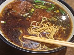 -玖鲜小笼(中山广场店)