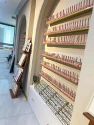 -花系美·美甲美睫精品店