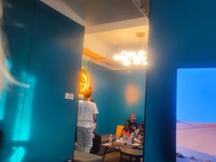 -荒岛实景沉浸密室(江汉路1店)