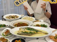 -品海楼·大连海胆锅贴馆(东港店)