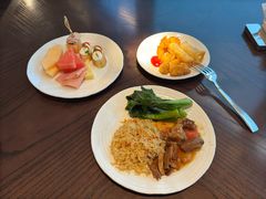 -深圳国际会展中心希尔顿酒店(前海华发冰雪世界店)