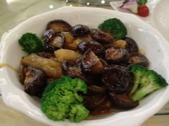 鲍汁花菇扣蹄筋-心点盛宴江南西店