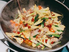 -呷湘厨·鱼汤捞饭·剁椒鱼头·辣椒炒肉(国家会展中心店)