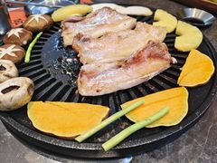 -彭妈家•韩国烤肉料理(张杨路店)