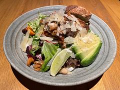 鸡肉牛油果沙拉-The Diner X餐厅(青岛万象城店)