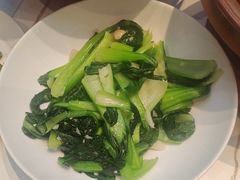 -阿瓦山寨·湘菜现炒·剁椒鱼头王(咸阳总店)