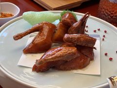 -云南荟·湖畔领宴(领事馆店)