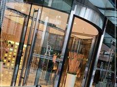 -上海龙之梦万丽酒店