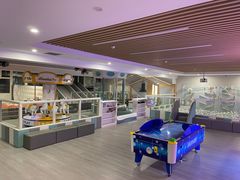 -碧中海汤泉汗蒸酒店