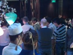 等位区-九洲喜来登酒店湖月日餐厅