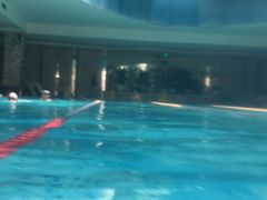 -菲鱼体育恒温游泳馆(中海名城店)