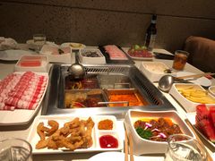 -海底捞火锅鲜切牛肉主题店(长寿路店)