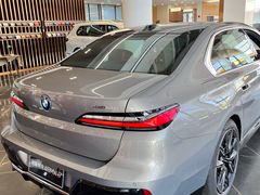 -上海宝诚中环BMW·MINI4S店