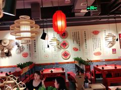大堂-谭鸭血老火锅(万象九宜城店)