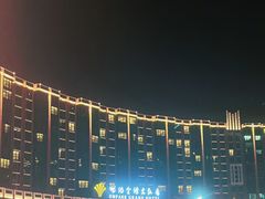 -卷们·现制生日蛋糕·蓝风车动物奶油(金源店)