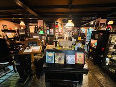 -古董花园(思南路42弄小区店)