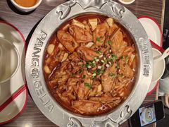 -胖哥俩肉蟹煲(湖滨银泰in77店)