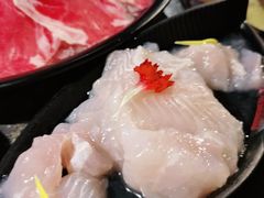 -老牌坊云南鱼豆花火锅(哈西万达店)