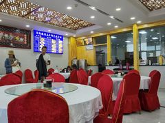 大堂-撒拉人家.酸菜牦牛肉火锅