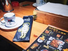 -喝丢一只鞋海鲜烧烤·海肠捞饭(东关街店)