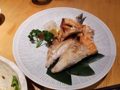 烤三文鱼头-九州酒场ひこぞう(1号店)