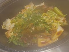 -万里闯关东铁锅炖菜馆(高新旗舰店)