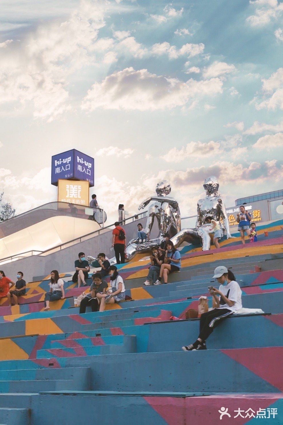 增添生活仪式感，周末来华熙LIVE吧❗️