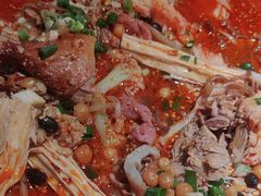 -张翻越·川渝冒菜·武汉黑鸭煲(城北万象城店)