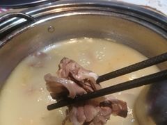 -二钳洞庭虾蟹·江湖菜(成都鹭岛店)