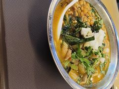 -丽丽三鲜螺蛳粉(田林路店)