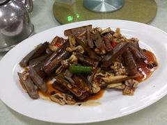 -辉记虾塘海鲜农庄