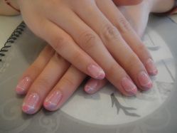 爱手爱脚造型甲-摩睫+皮肤管理·科学美容中心