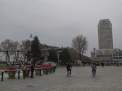 -人民防洪胜利纪念塔