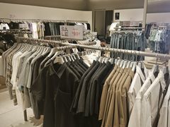 -URBAN REVIVO(西安Momopark店)