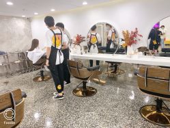 -UnHair Salon