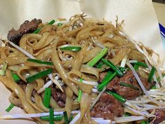 传统干炒牛河-荔银肠粉(建六店)