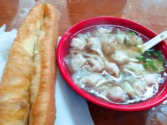 -张阿三馄饨店