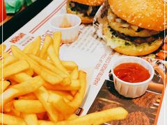 -The Habit Burger Grill 哈比特汉堡(爱琴海店)