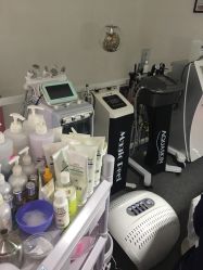 -E.beauty驻颜·痘敏肌调理中心
