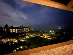 -海南清水湾莱佛士酒店