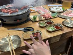 -青瓦餐厅·生鱼片·韩园烤肉(西塔店)