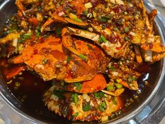 -凤凰路何眼镜香辣蟹(花果园店)